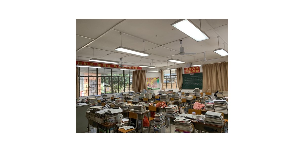 <i style='color:red'>案例</i>｜江門這些學(xué)校完成護(hù)眼教室照明改造，呵護(hù)學(xué)生明亮的雙眼